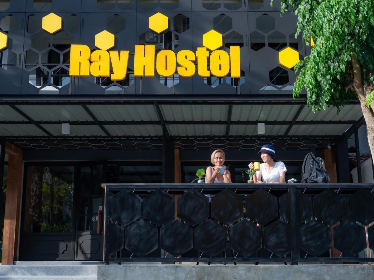 Ray Hostel Chiang Mai Exterior photo